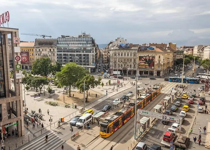 Lujza B 43 Apartament *