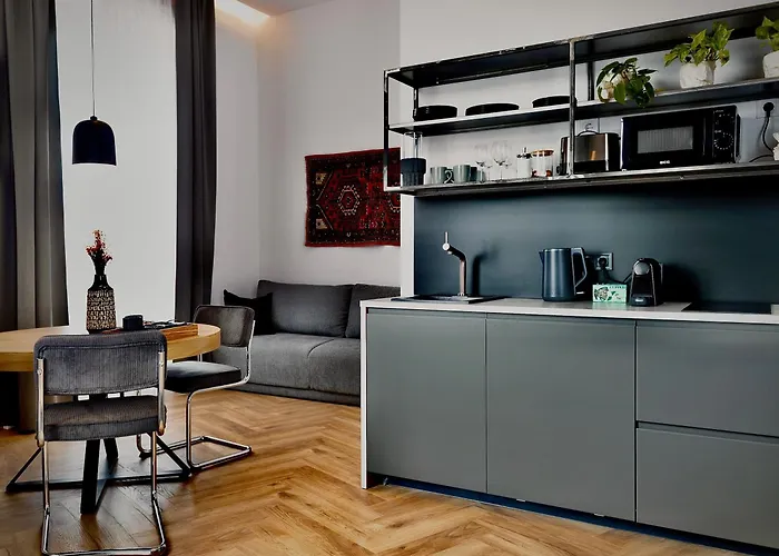 Apartament Lujza B 43 *