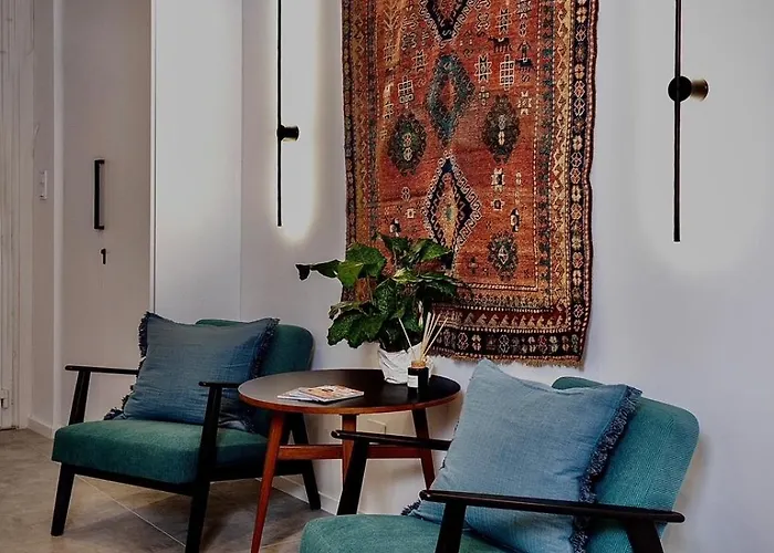 Lujza B 43 * Budapesta